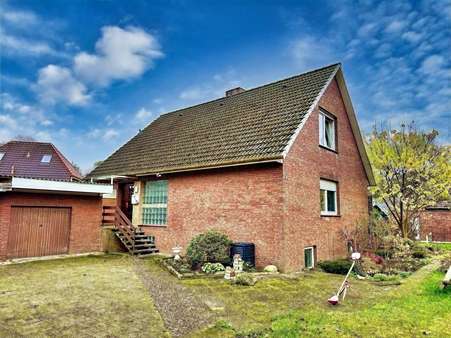 Straßenansicht - Einfamilienhaus in 21684 Stade mit 112m² kaufen