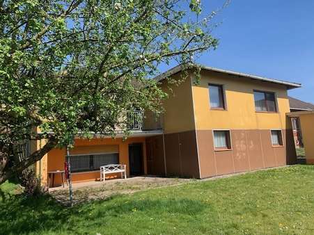 4 4 - Bungalow in 37635 Lüerdissen mit 157m² kaufen