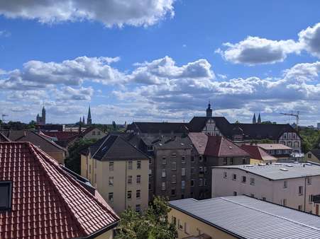 Ausblick zur Innenstadt - Dachgeschosswohnung in 38118 Braunschweig mit 114m² kaufen