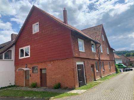 4 - Zweifamilienhaus in 31061 Alfeld mit 205m² kaufen
