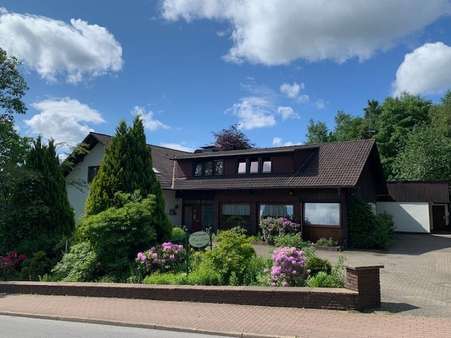 2 - Appartementhaus in 37603 Holzminden mit 339m² kaufen