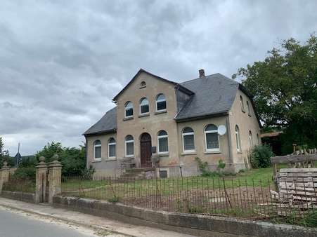 2 - Villa in 37619 Pegestorf mit 165m² kaufen