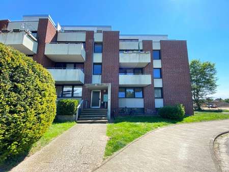 Hausansicht - Erdgeschosswohnung in 38118 Braunschweig mit 27m² kaufen