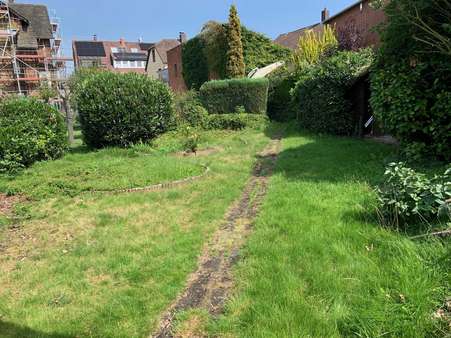 4 4 - Mehrfamilienhaus in 37603 Holzminden mit 270m² kaufen