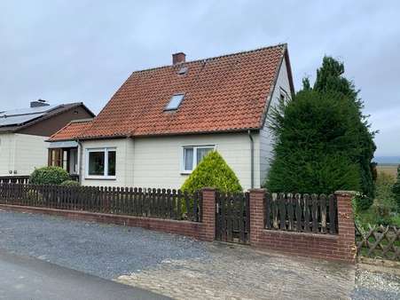 2 2 - Einfamilienhaus in 37574 Einbeck mit 113m² kaufen