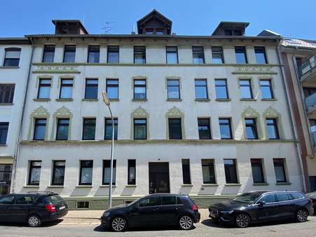 Hausansicht Hausansicht - Dachgeschosswohnung in 38118 Braunschweig mit 114m² kaufen