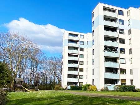 Balkonseite mit Loggien - Etagenwohnung in 38104 Braunschweig mit 68m² kaufen