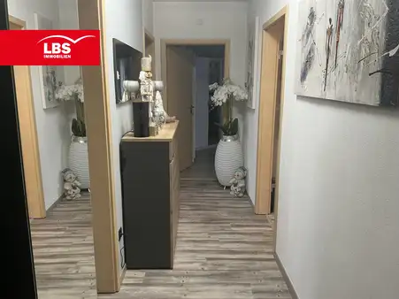 Stilvolle 3-Zimmer Wohnung mit Balkon