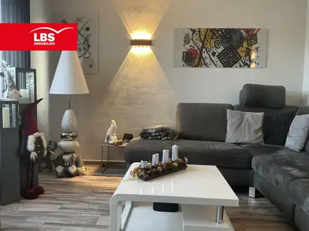 Stilvolle 3-Zimmer Wohnung mit Balkon