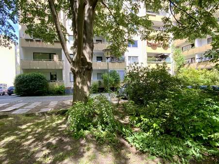 Hausansicht Gartenseite - Etagenwohnung in 10777 Berlin mit 41m² kaufen