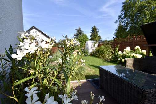 Gartenblick - Doppelhaushälfte in 12681 Berlin mit 108m² kaufen