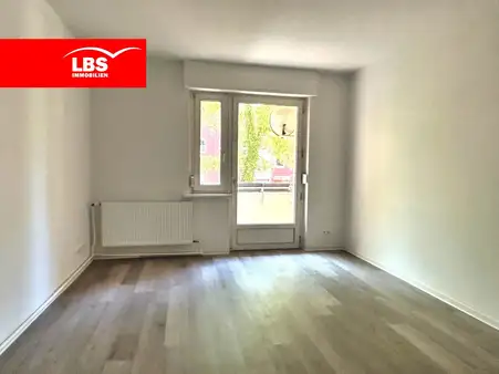 RESERVIERT ***
Bezugsfreie 2,5 Zimmerwohnung in Steglitz