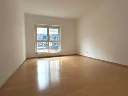 Spacious 3-room apartment in the heart of Berlin