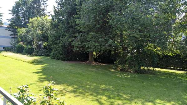 Blick vom Balkon - Erdgeschosswohnung in 38667 Bad Harzburg mit 70m² kaufen