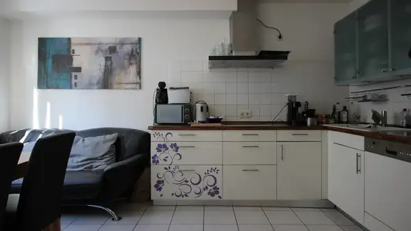 *****  Attraktive Kapitalanlage  *****
Bestens vermietete 3Zi-WG-Wohnung