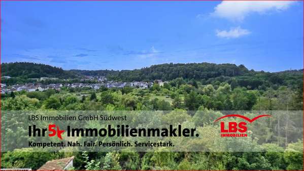 Sicht vom Balkon - Etagenwohnung in 75236 Kämpfelbach mit 145m² kaufen