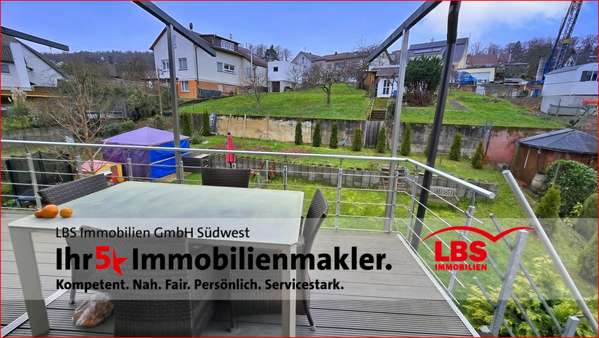 Balkon und Garten Balkon und Garten - Etagenwohnung in 75305 Neuenbürg mit 147m² kaufen