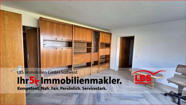 Wohnzimmer - Souterrain-Wohnung in 75331 Engelsbrand mit 65m² mieten