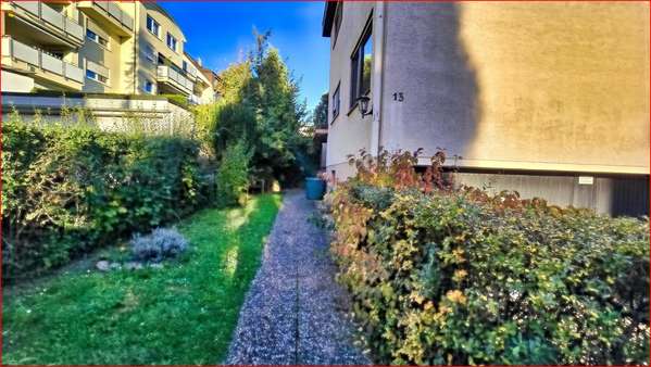 Zugang zum Haus - Mehrfamilienhaus in 75172 Pforzheim mit 472m² kaufen