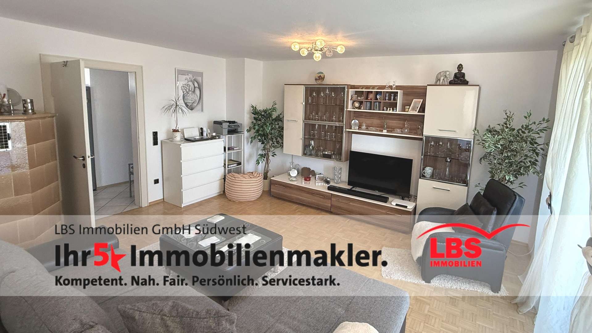 Wohnzimmer Wohnzimmer - Etagenwohnung in 76532 Baden-Baden mit 93m² kaufen