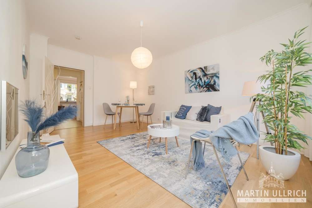 Wohnzimmer - Etagenwohnung in 22085 Hamburg mit 45m² kaufen