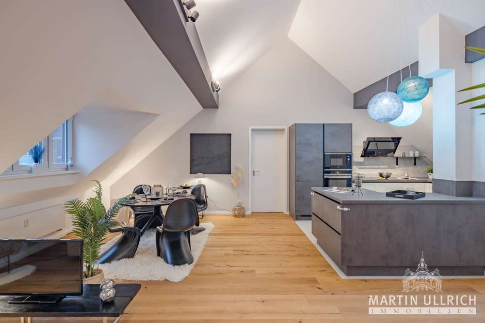 Wohnen Wohnen - Dachgeschosswohnung in 22083 Hamburg mit 118m² kaufen