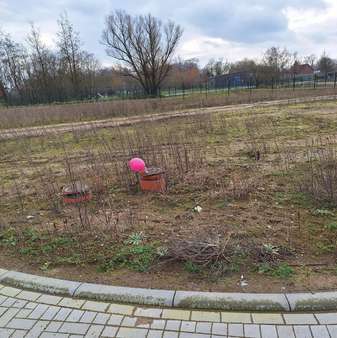 null - Grundstück in 23972 Dorf Mecklenburg mit 649m² kaufen