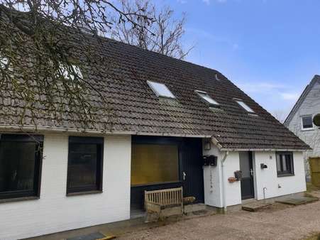 null - Doppelhaushälfte in 24620 Bönebüttel mit 206m² kaufen