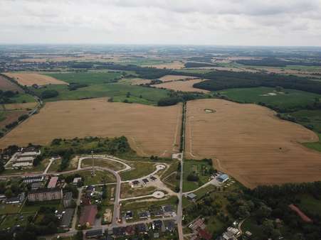 Grundstück in 23972 Groß Stieten mit 710m² kaufen