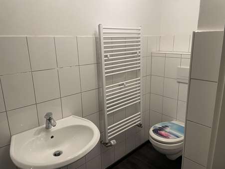 Badezimmer - Mehrfamilienhaus in 58135 Hagen mit 465m² als Kapitalanlage kaufen