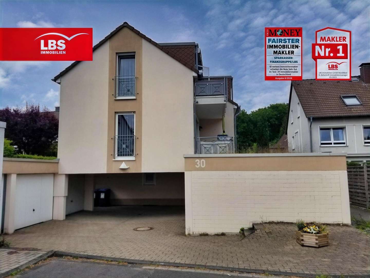 Hausansicht - Dachgeschosswohnung in 58093 Hagen mit 83m² kaufen