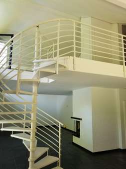 Wohnzimmer / Galerie - Einfamilienhaus in 58135 Hagen mit 264m² kaufen
