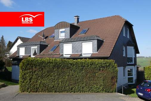 Außenansicht seitlich - Mehrfamilienhaus in 58339 Breckerfeld mit 370m² günstig kaufen