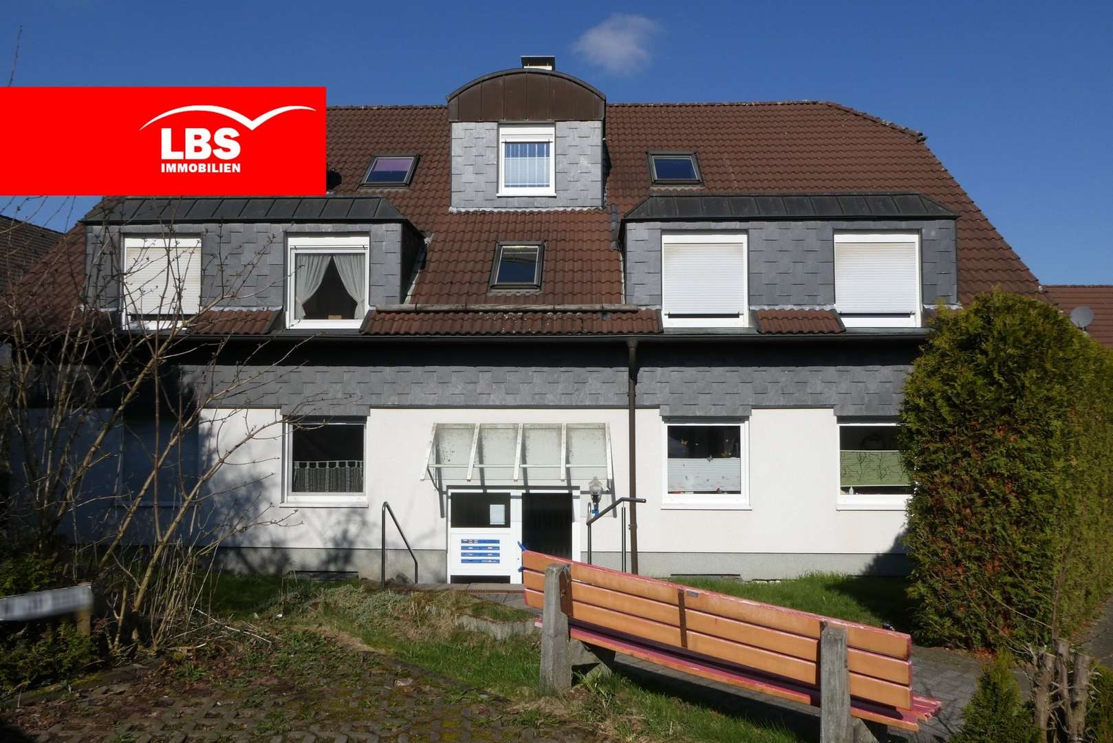 Außenansicht vorne - Mehrfamilienhaus in 58339 Breckerfeld mit 370m² günstig kaufen