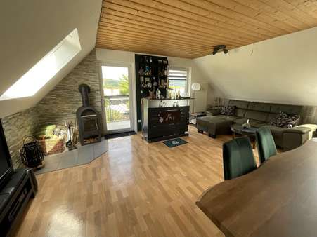 Wohnzimmer Wohnzimmer - Dachgeschosswohnung in 58099 Hagen mit 80m² kaufen