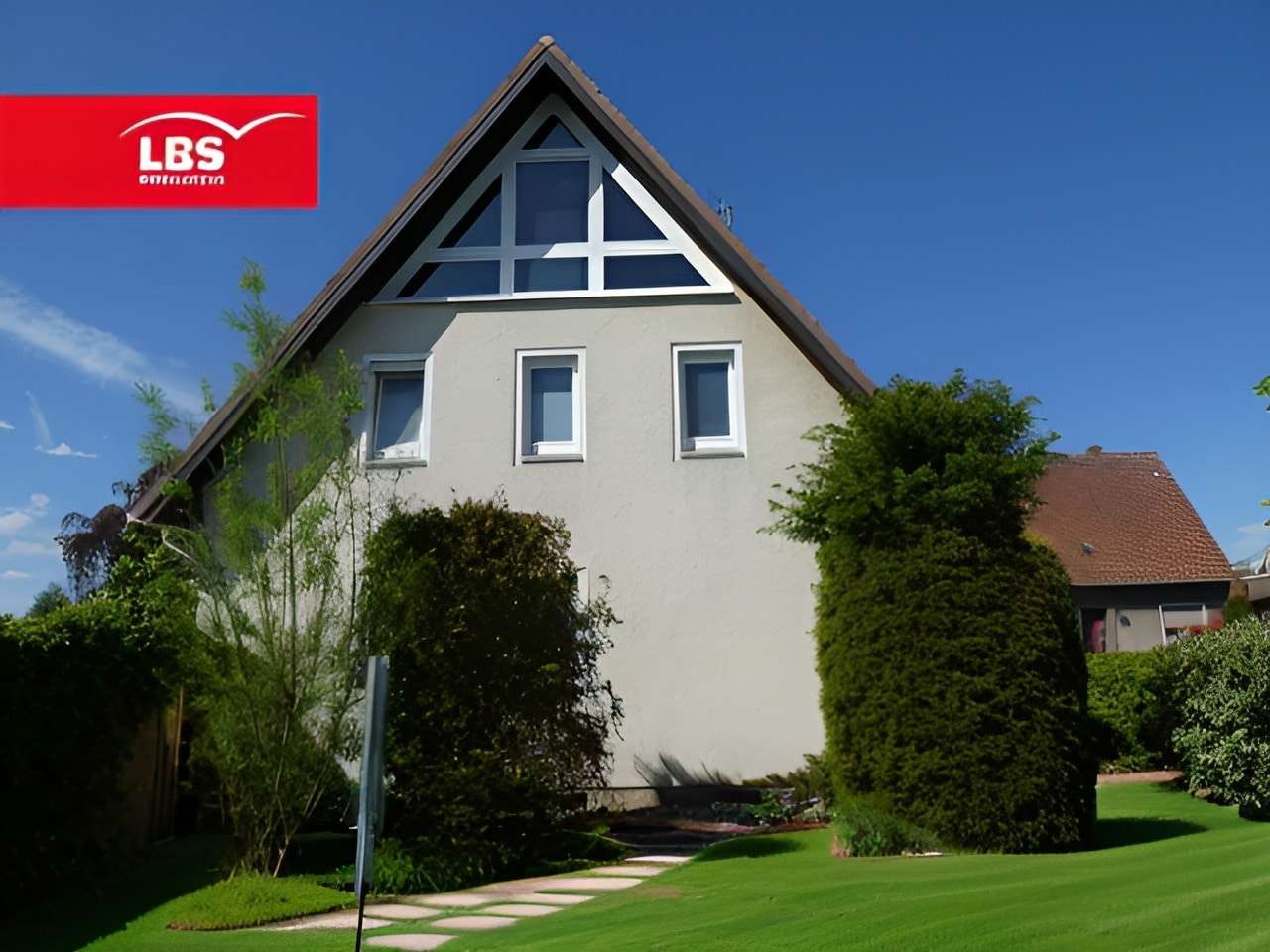 Giebelansicht - Zweifamilienhaus in 32257 Bünde mit 184m² kaufen