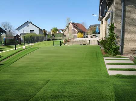 Garten - Zweifamilienhaus in 32289 Rödinghausen mit 325m² kaufen