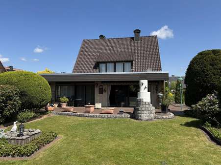 Rückansicht - Einfamilienhaus in 33813 Oerlinghausen mit 180m² mieten