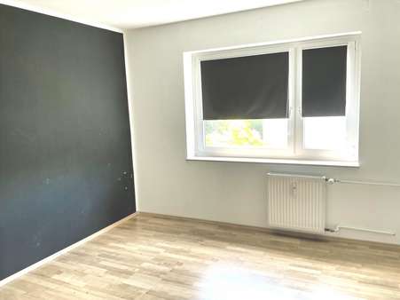 Schlafzimmer Schlafzimmer - Etagenwohnung in 32758 Detmold mit 72m² kaufen