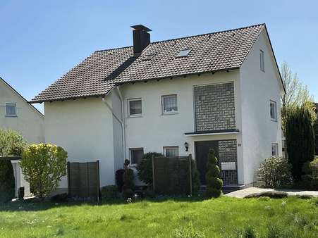 Außenansicht - Zweifamilienhaus in 32051 Herford mit 198m² kaufen