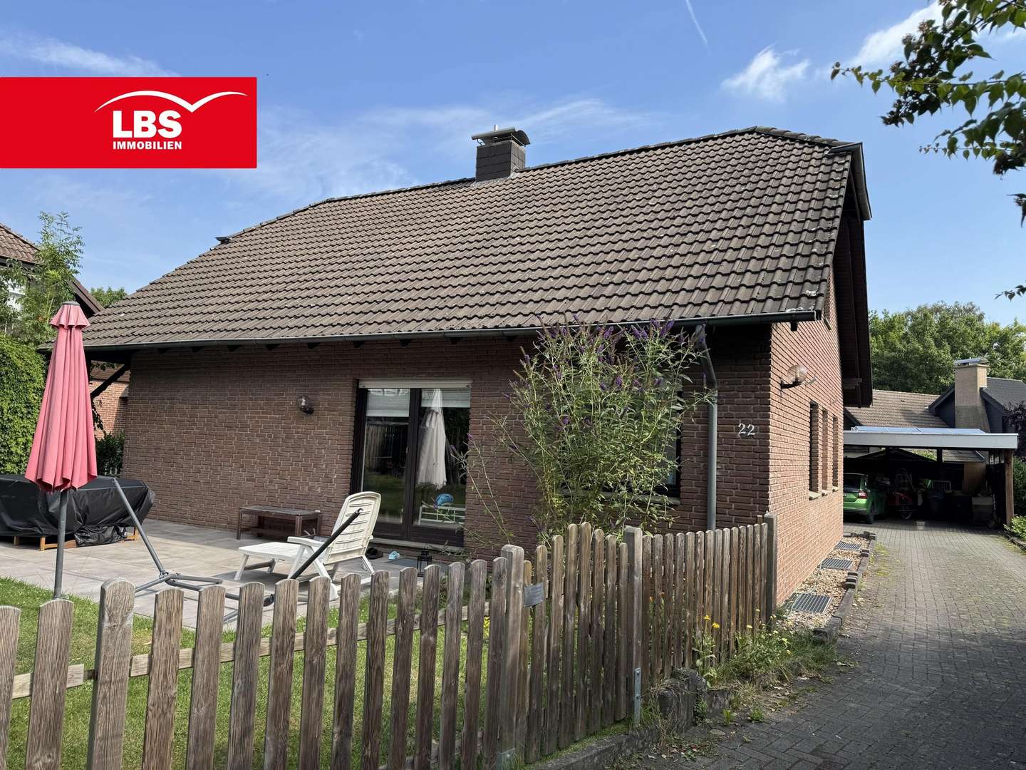 Außenansicht Außenansicht - Einfamilienhaus in 32791 Lage mit 131m² kaufen