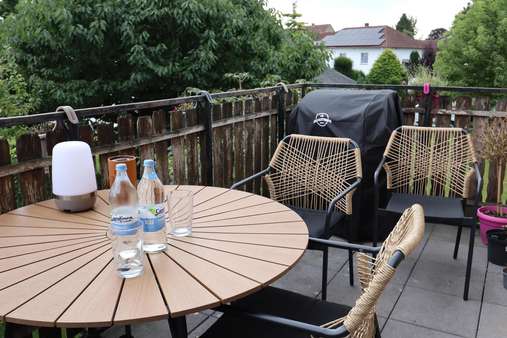 Freisitz Freisitz - Maisonette-Wohnung in 32120 Hiddenhausen mit 106m² kaufen