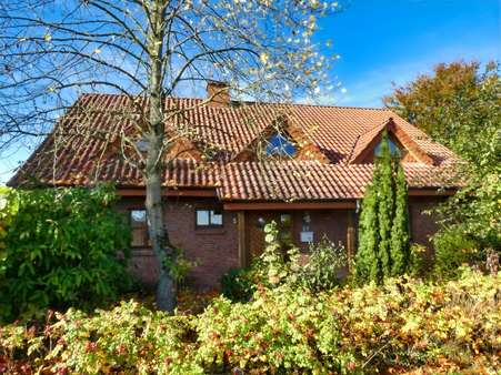 Ansicht - Zweifamilienhaus in 32289 Rödinghausen mit 180m² günstig kaufen
