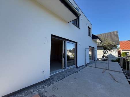 Balkon Balkon - Doppelhaushälfte in 32602 Vlotho mit 119m² kaufen