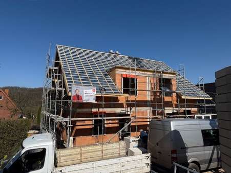 Hausansicht - Doppelhaushälfte in 32602 Vlotho mit 119m² kaufen