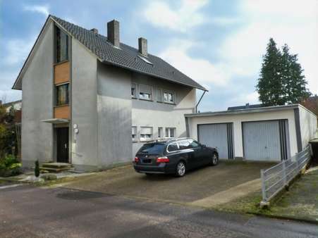 57505611-Straßenansicht - Zweifamilienhaus in 32257 Bünde mit 152m² kaufen