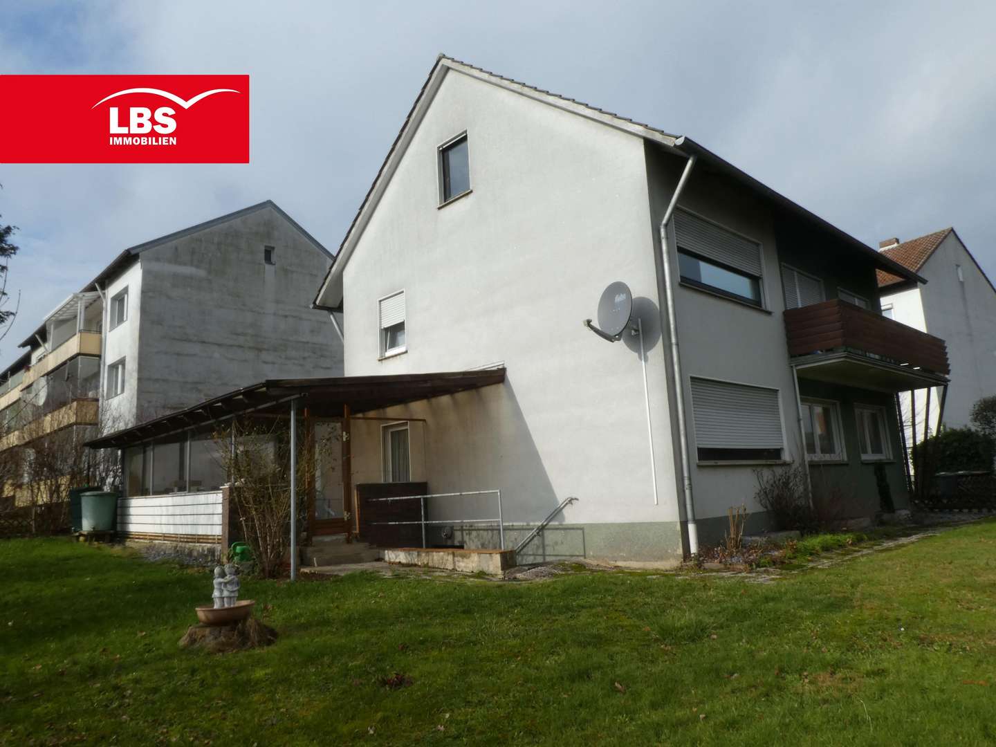 Gartenansicht - Zweifamilienhaus in 32257 Bünde mit 152m² kaufen