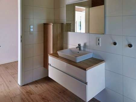 Badezimmer_04 Badezimmer_04 - Etagenwohnung in 32278 Kirchlengern mit 85m² kaufen