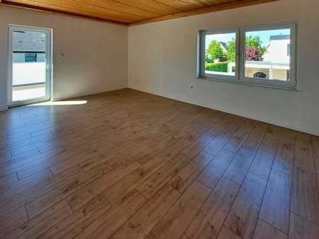 Wohnzimmer Wohnzimmer - Etagenwohnung in 32278 Kirchlengern mit 85m² kaufen