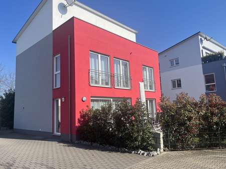 null - Einfamilienhaus in 69514 Laudenbach mit 204m² kaufen